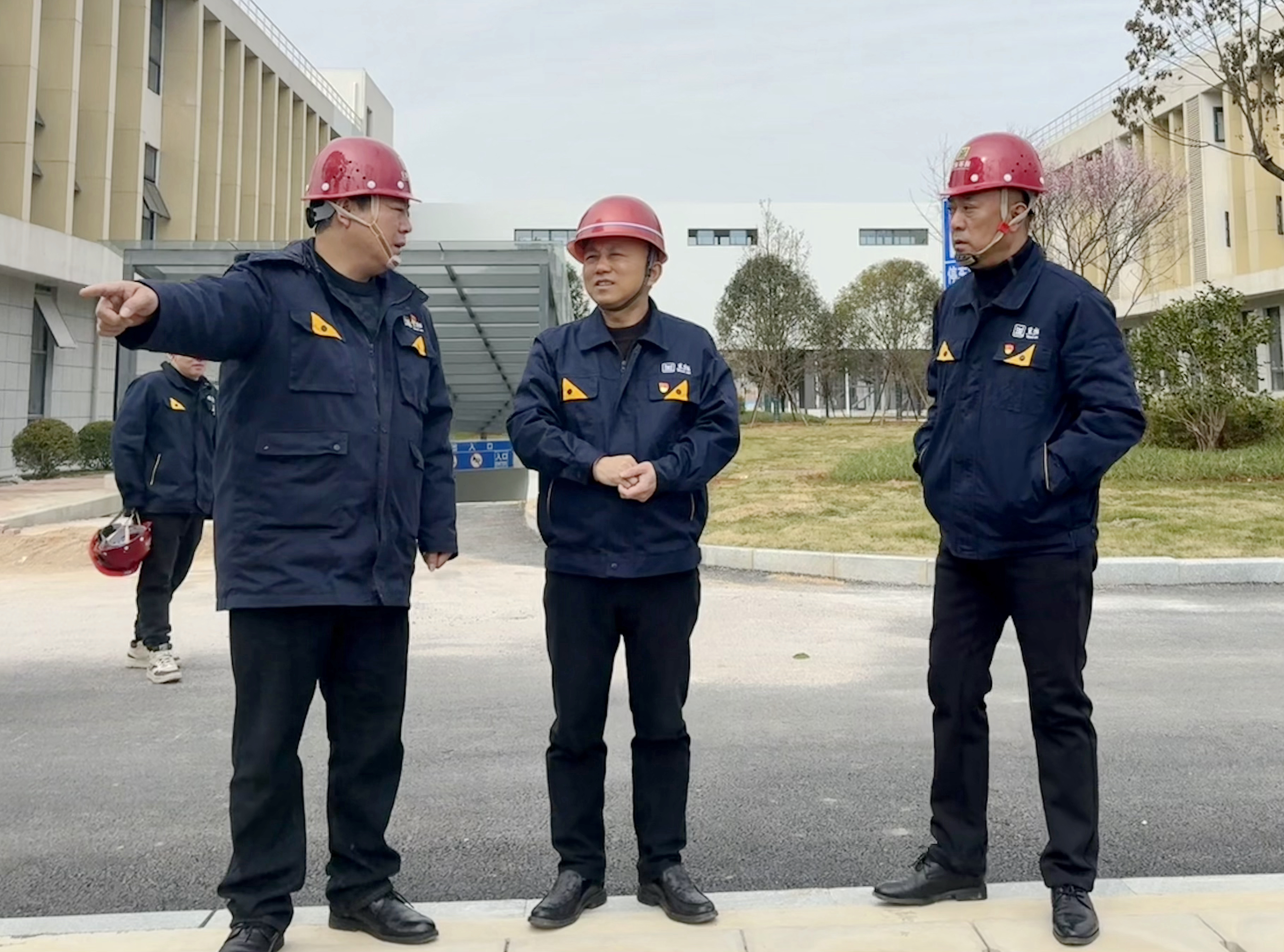 圖1 盛旺喜調研現(xiàn)場.jpg